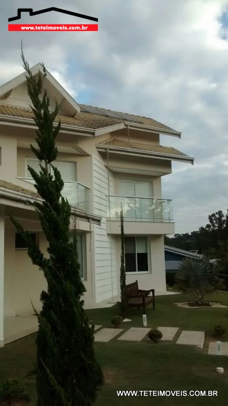 Linda Casa em Bragança Paulista.