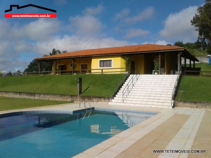Chácara com 2.500 m² em Pinhalzinho