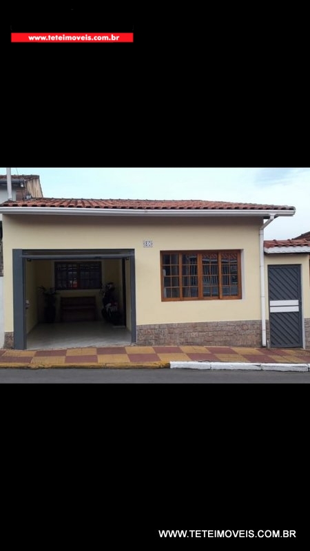 Casa em Pinhalzinho- SP