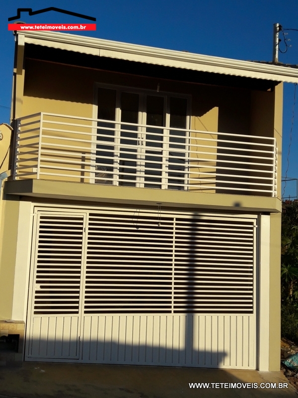 Casa Nova com 03 Dormitórios sendo 01 suite em Pinhalzinho